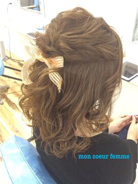モンクール ファム(mon coeur femme) ハーフアップ