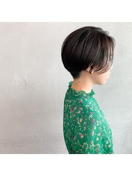 タグ(#tag) #ナチュラル刈り上げショート