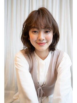 マグノリア オモテサンドウ(MAGNOLiA Omotesando) 軽やかなレイヤーボブ・・・HINATA