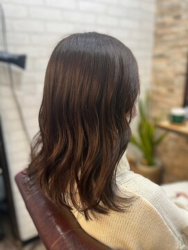 ハサミバイアトリエナガノ 千葉(8sami by atelier nagano) デザインカラー/レイヤーカット/ウエットヘア/オリーブベージュ