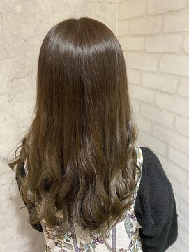 アフィナー(Afinar) オリーブカラー