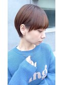 ショートレイヤーカット×顔周りレイヤーカット