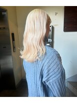 コレットヘアー ザモリオカ(Colette HAIR the MORIOKA) white blond