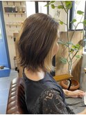 【Aily自由が丘】耳上インナーカラーミディマムボブ