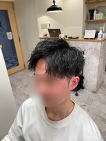 マジック(magic) 爽やかアップバングツイスパ