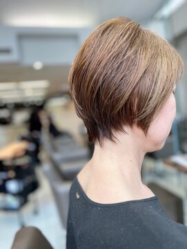 ヘアールーム プリズム(Hair room Prism) トップにボリュームでマイナス5歳！