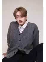 キング 楠葉店(K!ng)&nbsp;波巻きツイストスパイラルパーマ/フェザーパーマ/眉毛/メンズ