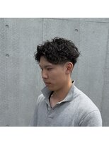 ビューティーリゾート アカヒゲ(Beauty Resort AKAHIGE) センターパート× ツイスパ