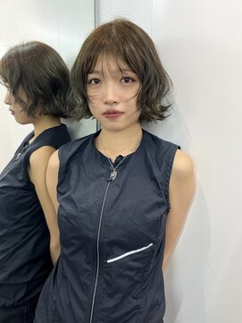 ヌーヴ(Nu:v) 柔らかく動くレイヤーボブ