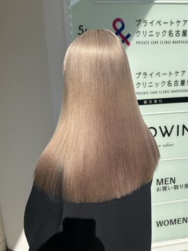 エン 栄店(enne) ホワイトベージュ