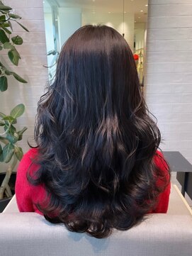 ステア ケース(stair case) 【NATASHA】銀座レイヤーカット/20代/30代/40代/50代