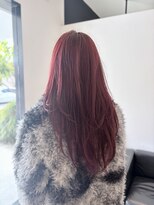 ヘアメイク ジール 羽黒店&nbsp;ブリーチ履歴でも叶う大人ワインレッド