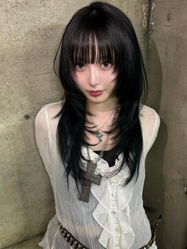 アイヴァン(AIVAN) シャギーレイヤー・ハッシュカット・シャギーカット　ll