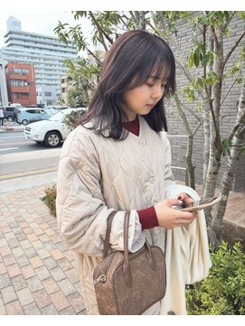 ネン(nen) ミディレイヤー×チョコレートブラウン