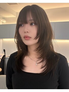 ノラ ウメダ(NORA UMEDA) レイヤーカットハッシュカット巻かなくてもキマるレイヤー梅田