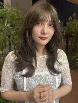 ジーナ 福岡天神(Zina) 韓国風/レイヤーカット/透明感カラー/顔周りカット
