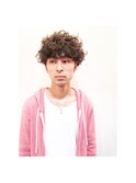 寝起き風ベッドヘッドヘア