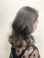 モ ディープ 泰夢(mo’Deep 泰夢)&nbsp;スモーキーグレージュ