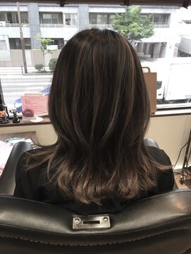 花鳥風月トータルビューティー グラデーション×ハイライト