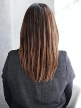 ヘアメイク ナル(hair make nalu) 透け感バングのナチュラルレイヤー