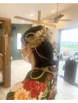 トハユ(TOHAYU) ヘアアレンジ