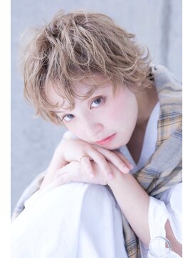 アメリ 新宿(Ameri) カーリーショート