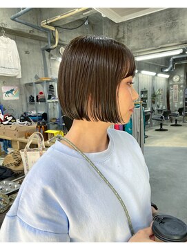 蜃気楼 (((蜃気楼)))ミニボブとグレージュ