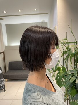 ユーリ(juli) ウルフボブ