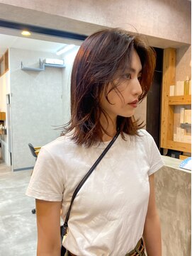 シティ(sity.) 【sity.】鎖骨ラインのレイヤースタイル（薬院/今泉/天神）