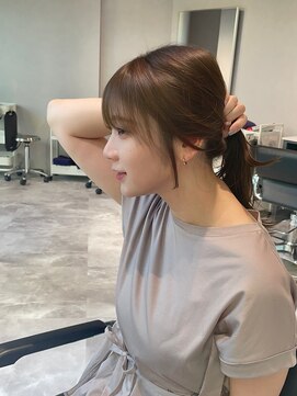 リアン バイ キートス(Lien by kiitos) 顔まわり/レイヤーカット/オルチャンヘア/ことりバング/オリーブ