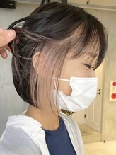 《*顔まわりインナーカラー*》×《*前髪上げショートヘア*》で女性らしい大人な雰囲気を演出＊[武蔵小杉]