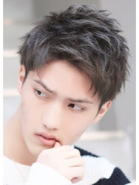 テン 心斎橋(tenn.) スパイキーショートビジネスショートツーブロックフェード30代★