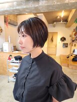 スタンド(STAND)&nbsp;耳にかけてもキレイにおさまるショート