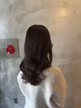 リリアーナ(LILIANA) 春カラー オリーブカラー 艶髪 モテ髪 ガーリーヘア 池袋