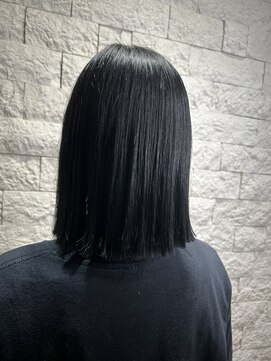 ラヴリア カミツ(LOVERIA KAMITSU) アディクシーカラー