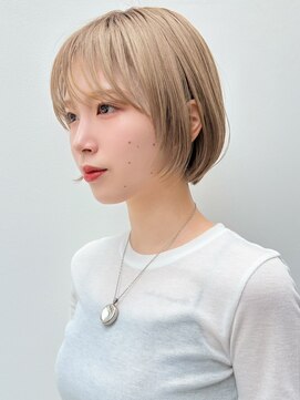 トルネード(TORNADO) ブロンドベージュ フェイスレイヤーボブ似合わせ小顔t725