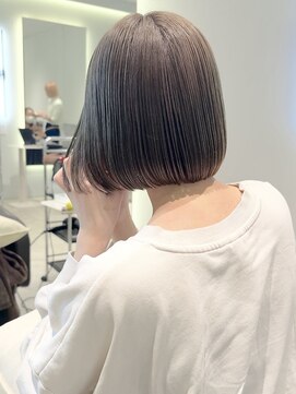 ケリーアン 太田(kelly.un) 顎ラインボブ / 透明感グレージュカラー / ハイトーン / 群馬
