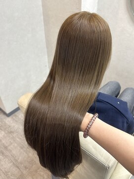 ソア 並木坂(Soa) ブリーチなしダブルカラー/ヘーゼルベージュ/Chihiro