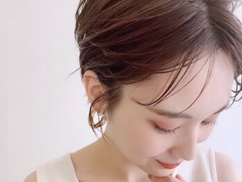 エルム 府中(yelm)の写真/ロング料金なし♪白髪ぼかしハイライト,明るめ白髪染め,ダメージレスカラー◎[府中/ブリーチ/ヘッドスパ]