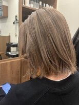 ブルペン(BULLPEN)&nbsp;ミルキーベージュ×ボブ