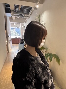 セブンベルベット(7 Velvet) 切りっぱなしボブ