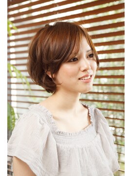 プレイスインザサン(PLACE IN THE SUN) 【丸田】やわらかふんわり大人なショート  ｜30代40代50代