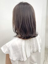 [中野莉子]ふわっと！鎖骨ミディアム　ニュアンスカラー