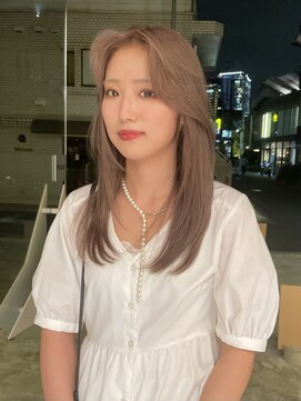 ルル 表参道(lulu.) ミルクティーベージュ レイヤーカット カーテンバング【Riku】