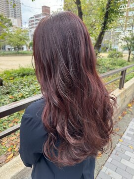 サル(saru) #ボルドーカラー × #切りっぱなし