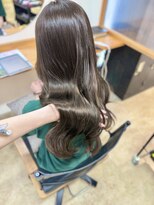 ユニカ(UNIKA) オリーブグレージュ