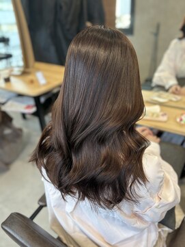 フィエルウメダ(Fier umeda) ○やわらかいチョコレートブラウン○