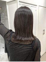 ノウハウ キョウト(KNOWHOW kyoto)&nbsp;グレージュカラーに切りっぱなしミディアムヘア