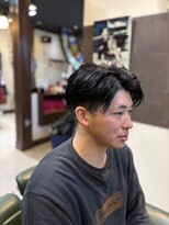 バーバー アカダマ&nbsp;刈り上げセンターパート