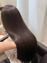 エディト(edito)&nbsp;ケア縮毛矯正で艶感のあるストレートへ